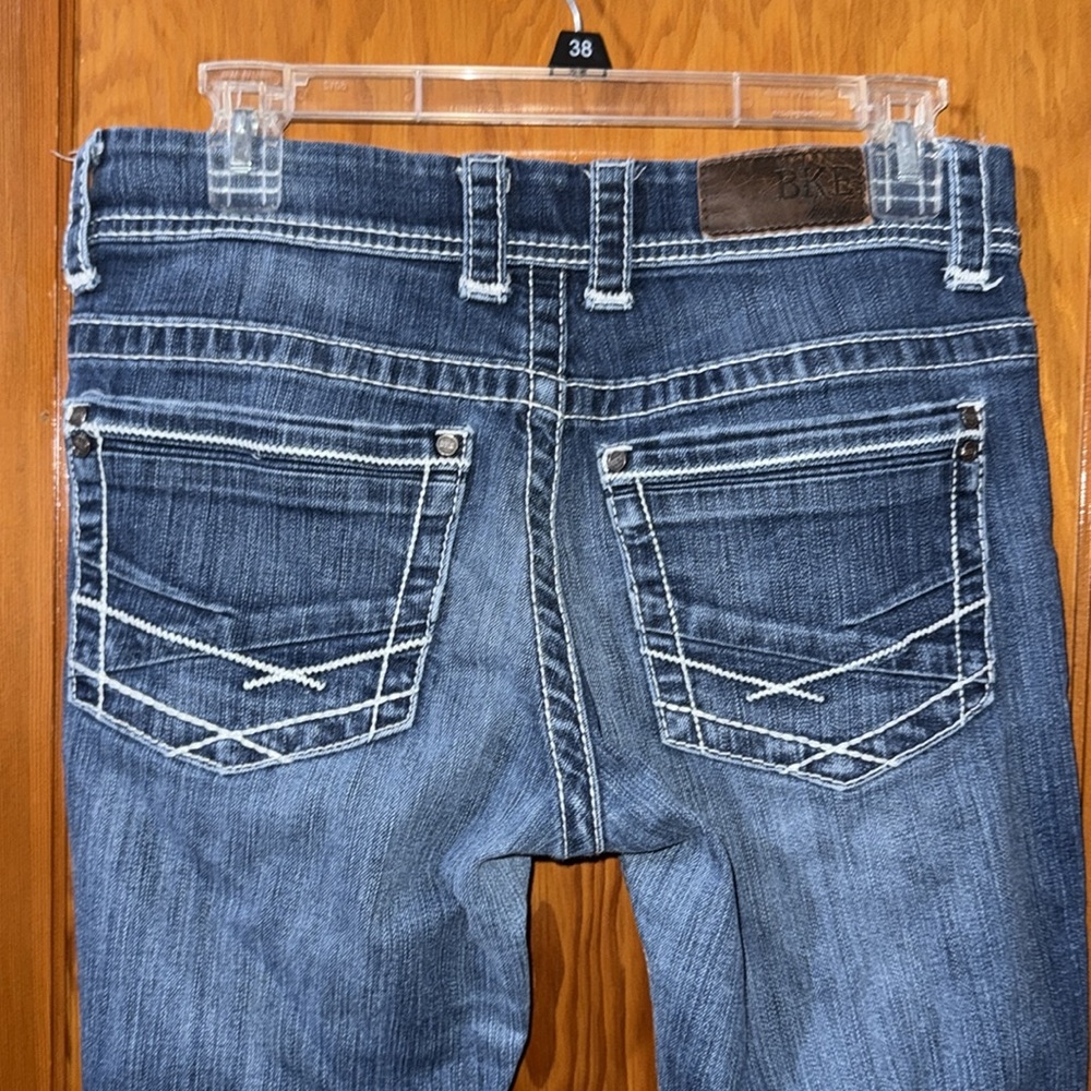 BKE PAYYON Blue Jeans sz 28 short .